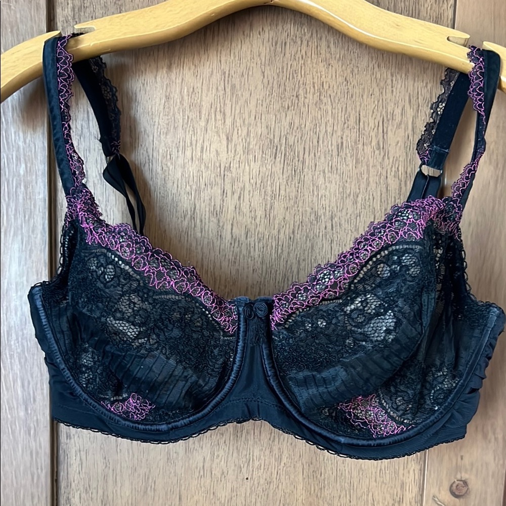 Paramour black and pink lace bra